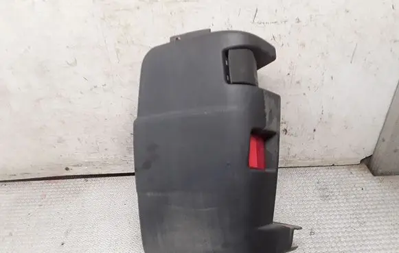 Rear bumper corner part panel trim