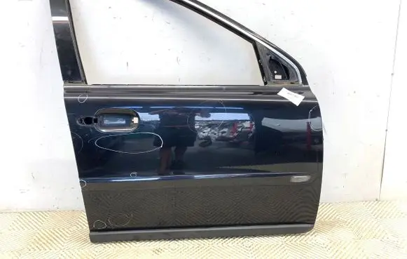 Volvo XC90 Front door