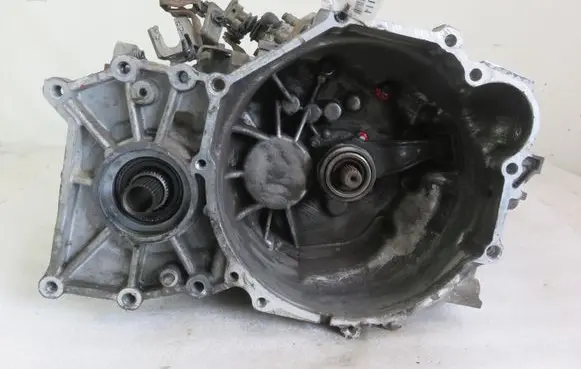 Mitsubishi Outlander Manual 6 speed gearbox W5M421Z4B2