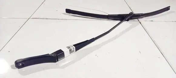Volkswagen Golf Plus Front wiper blade arm 5m0955409a
