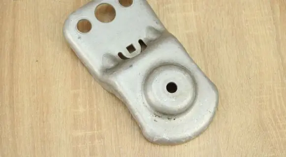 BMW 4 G22 G23 G24 G26 Radiator mount bracket 6876805