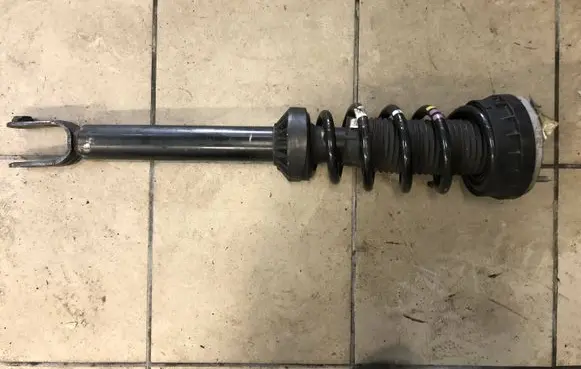 Jaguar XE Front shock absorber/damper GX73-18B036 GX73 18B036QC GX73-18183-AA
