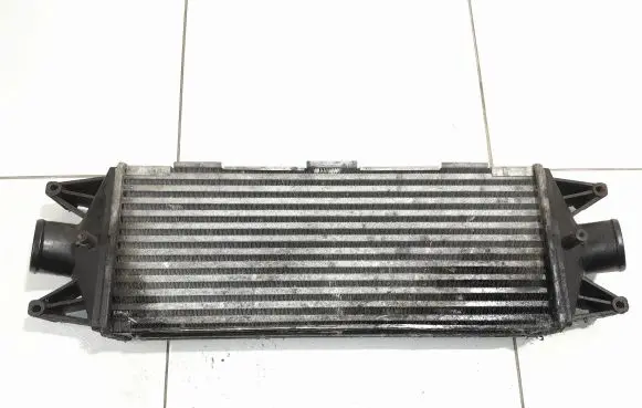 Iveco Daily 35.8 - 9 Intercooler radiator NOCODE
