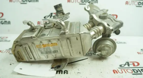 Subaru Trezia EGR valve cooler 2560133070
