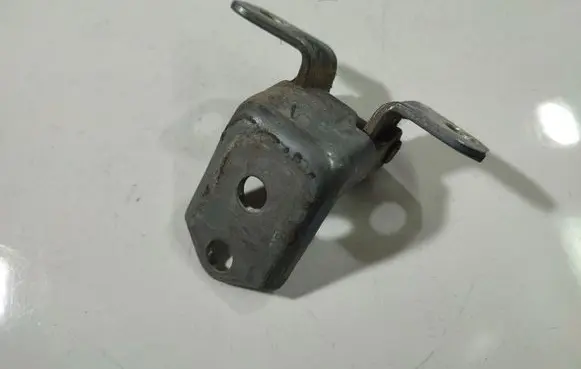 Mazda 3 I Rear door lower hinge 