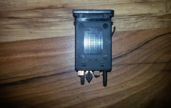 Windscreen/window heater switch