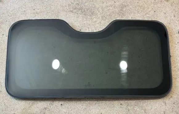 BMW X7 G07 Sunroof glass 7454034