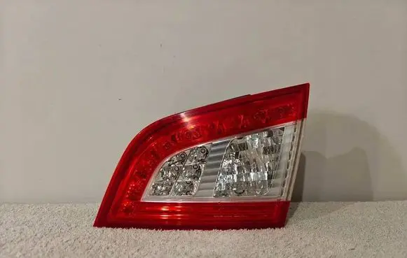 Peugeot 508 Rear/tail lights 9686780680