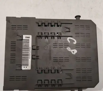 Citroen C8 Fuse module 1400310580