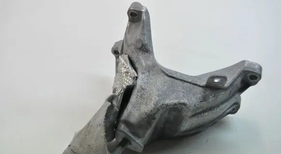 Audi A5 8T 8F Engine mounting bracket 8K0199308C