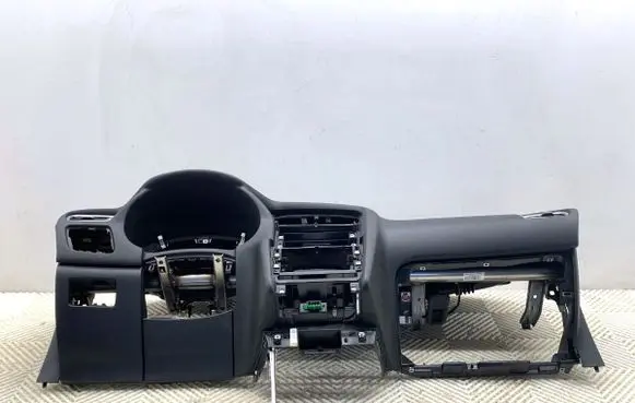 DS Automobiles 4 Dashboard 
