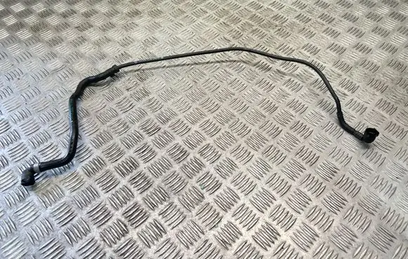 BMW 2 F45 Engine coolant pipe/hose 8647256 2437948