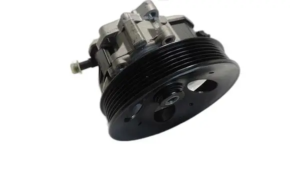 Opel Vectra B Power steering pump 90576809