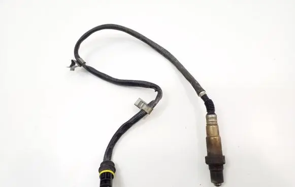 Mercedes-Benz C W203 Lambda probe sensor A0025400617