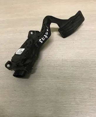 Suzuki SX4 Accelerator throttle pedal 4940079J90