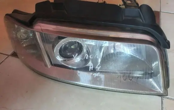 Audi A4 S4 B5 8D Headlight/headlamp 8D0941030AN