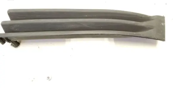 Mercedes-Benz C W202 Front bumper lower grill