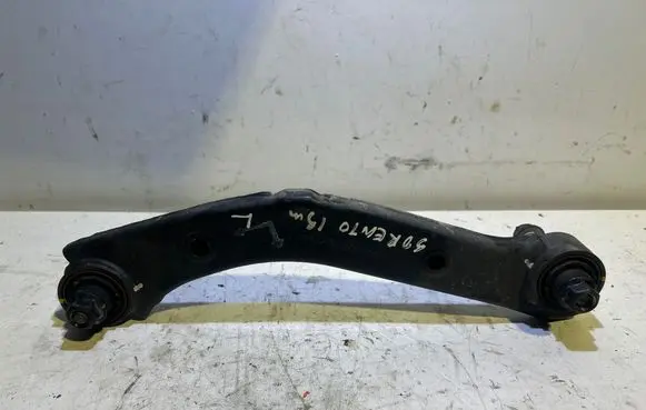 KIA Sorento Rear control arm 