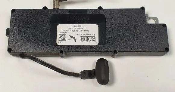 Jaguar X-Type Aerial antenna amplifier 1X43-18C847-AD