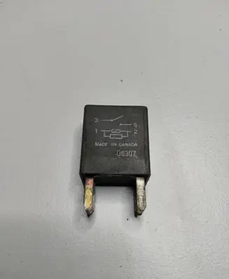 Opel Sintra Other relay 12088567 12088567D00 D6307
