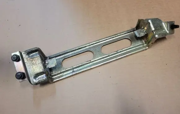 Volkswagen Golf II ABS pump bracket 191907371