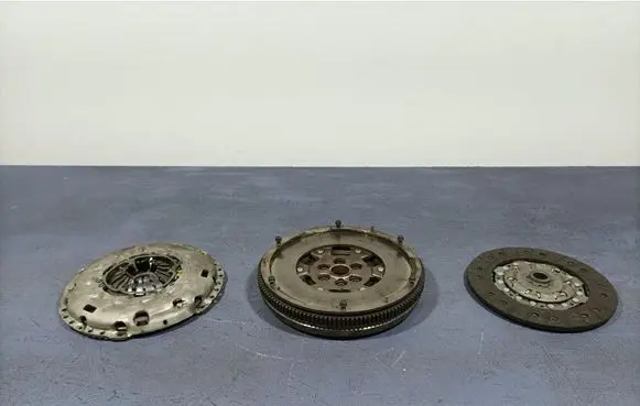 Volkswagen PASSAT B6 Clutch set kit 415043110