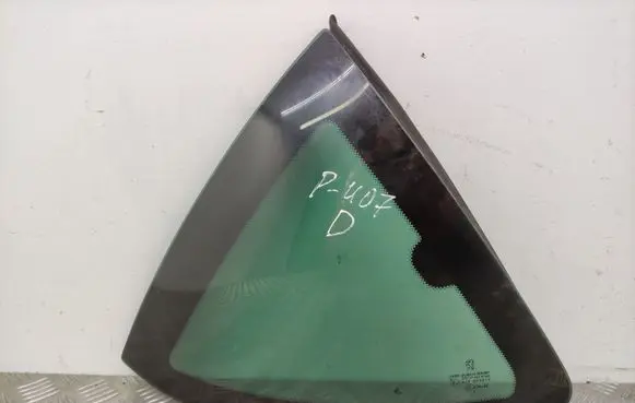 Rear side window