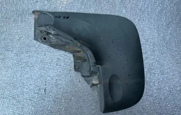 Nissan Terrano Front mudguard 638507F000