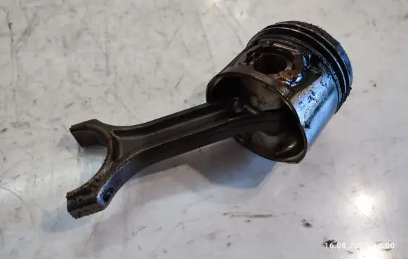 KIA Sportage Piston 