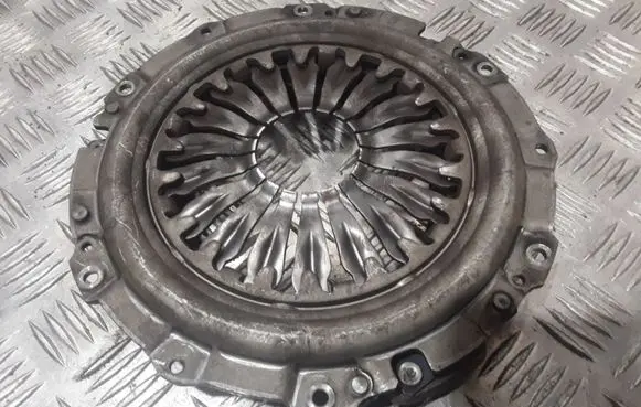 Renault Megane II Pressure plate 
