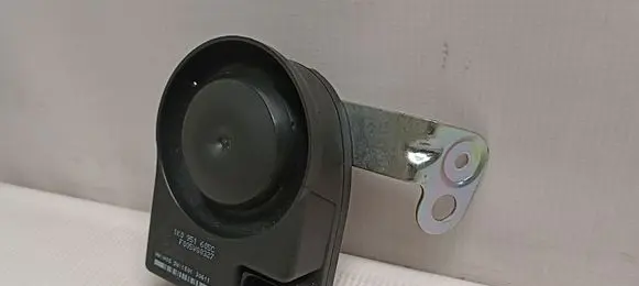 Audi Q5 SQ5 Alarm system siren 1K0951605C 8T2951285