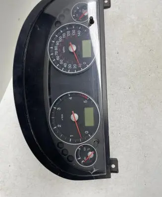 Ford Mondeo Mk III Speedometer (instrument cluster) 3S7F10841 44ZU187 6620
