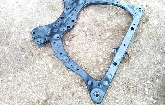 Toyota RAV 4 (XA50) Front subframe
