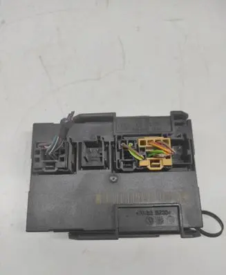Volkswagen Caddy Comfort/convenience module 1T2971858 1K0959433CP 710747
