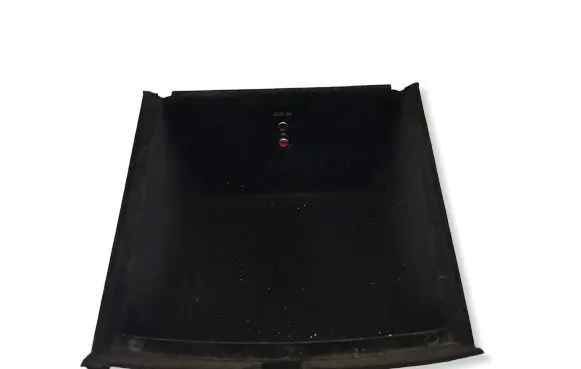 Volkswagen Touareg I Glove box P0090879 7L6863284