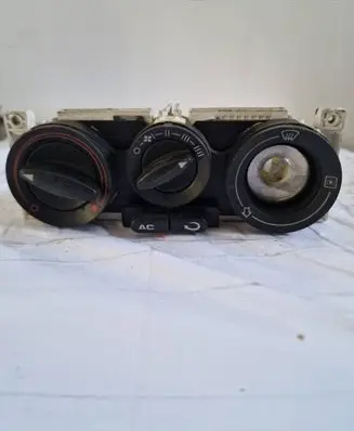 Seat Toledo II (1M) Climate control unit 1M0820045A 13389B34 901511050000