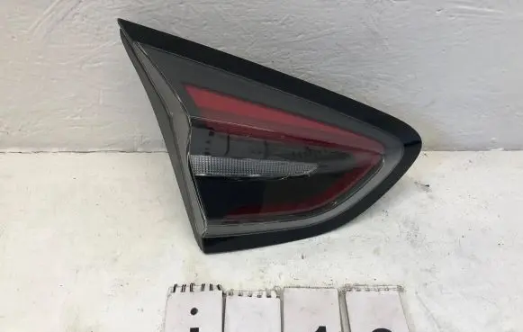 Ford Puma Rear/tail lights l1tb-13a603-ad