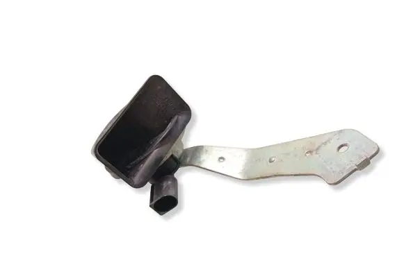 Mercedes-Benz B W246 W242 Horn signal A0075421620