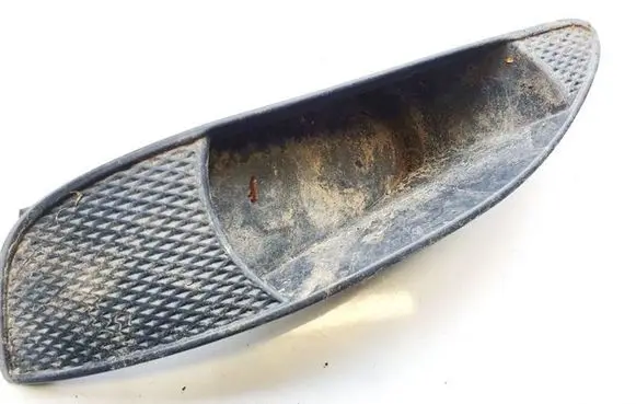 Toyota Corolla E120 E130 Front bumper lower grill 5212802030 52128-02030