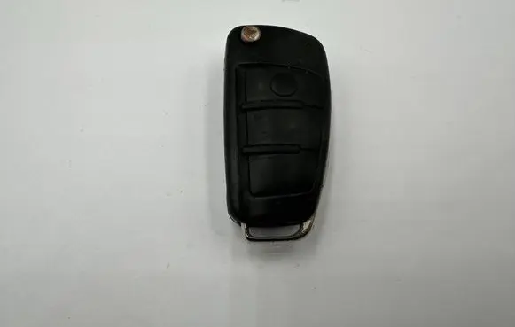 Audi A1 Ignition key/card 8X0837220D