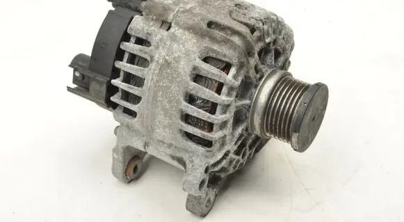 Skoda Rapid (NH) Generator/alternator 03L903023J