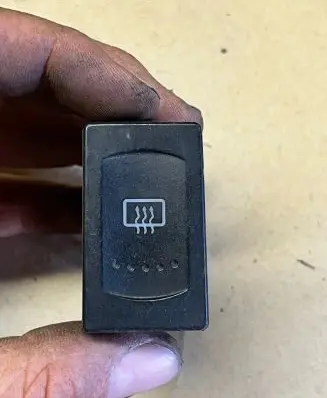 Volkswagen PASSAT B5 Windscreen/window heater switch 3B0959621C