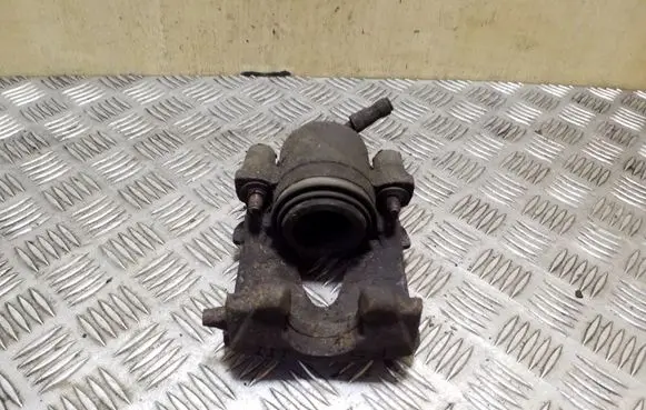 Skoda Octavia Mk2 (1Z) Front brake caliper
