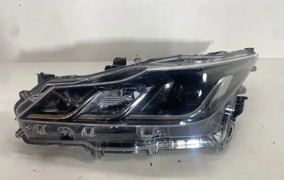 Toyota Corolla E210 E21 Headlight/headlamp 8115002T31