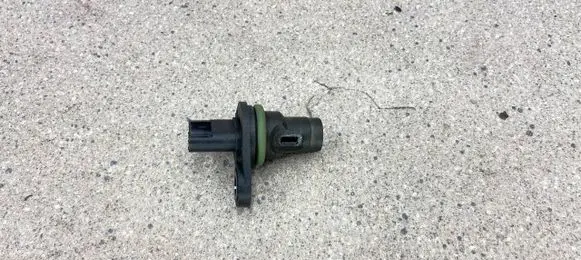 BMW M6 Camshaft position sensor 7525014 13627525014
