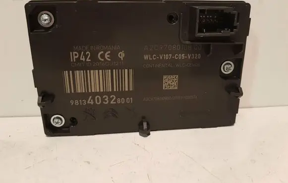 Peugeot 3008 II Wireless charging module 9813403280