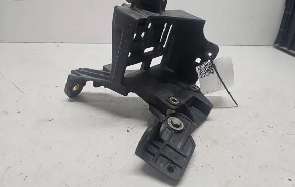 Opel Astra H ABS pump bracket 13214940