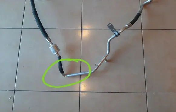 Opel Crossland X Air conditioning (A/C) pipe/hose