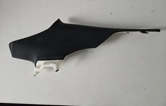 Jaguar F-Type (C) pillar trim 6247024070