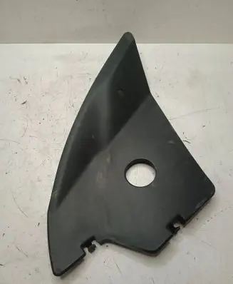 Under headlight/headlamp trim
